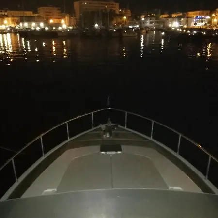 Time Out Ferretti 45